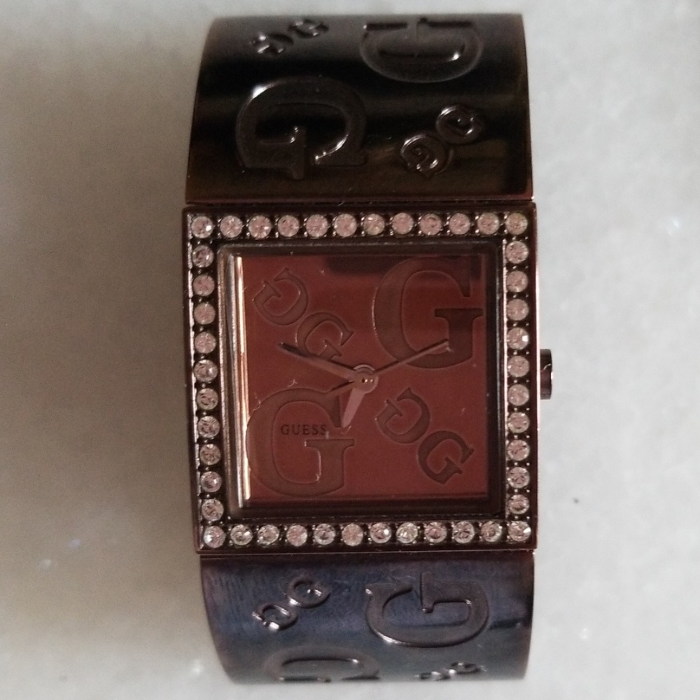 GUESS Ladies Watch - Picture 5 of 7